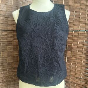 Elegant Navy Lace Sleeveless Top